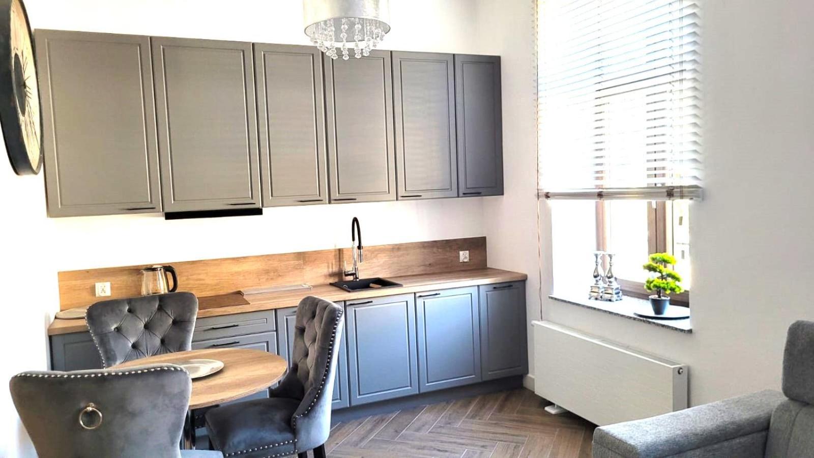 Apartament Jaracza 28/8 สวูพสค์ ภายนอก รูปภาพ